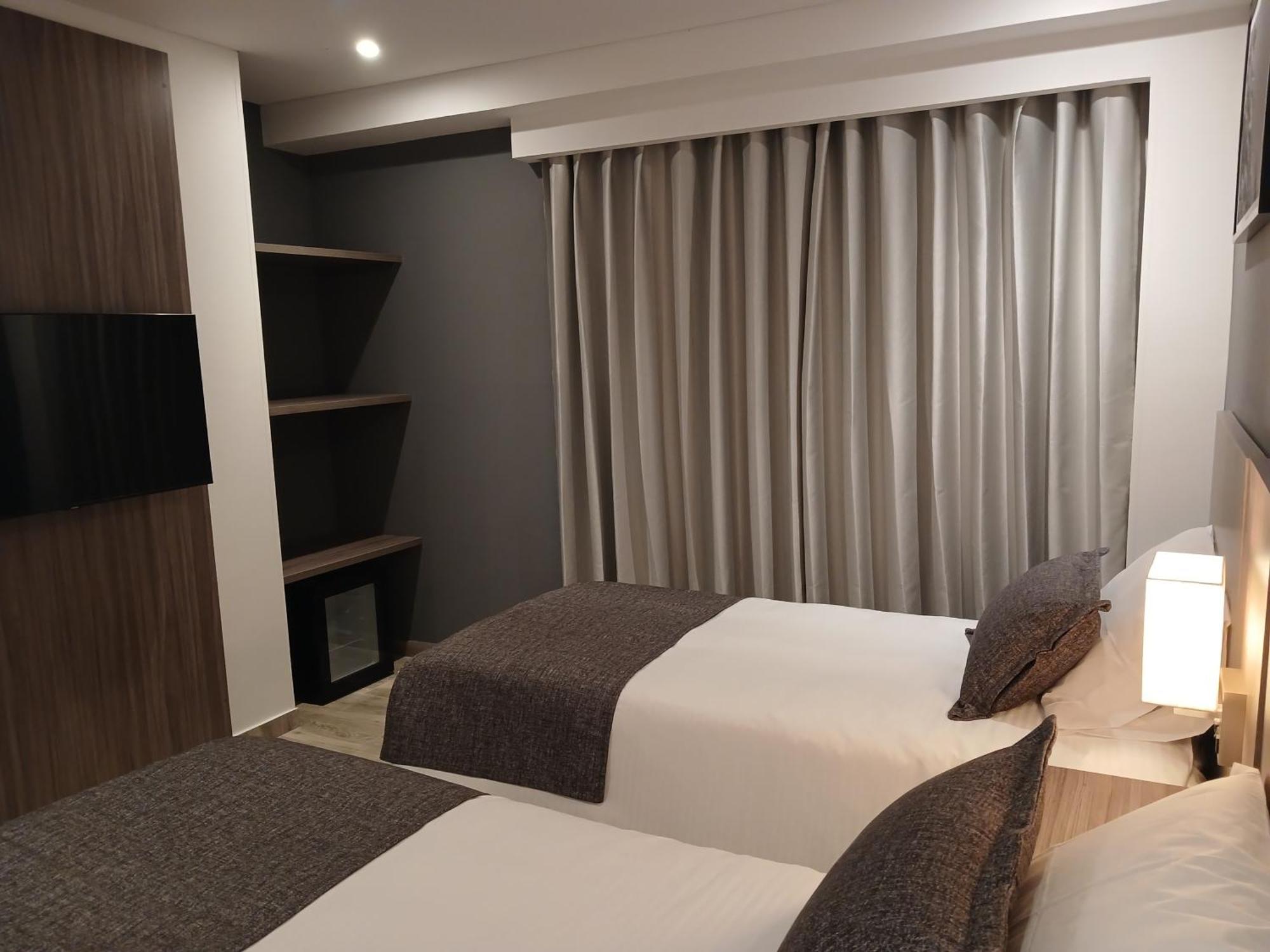 Hotel Santino Хенесано Экстерьер фото